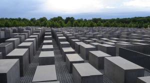 monumento-a-los-judios-de-europa-asesinados